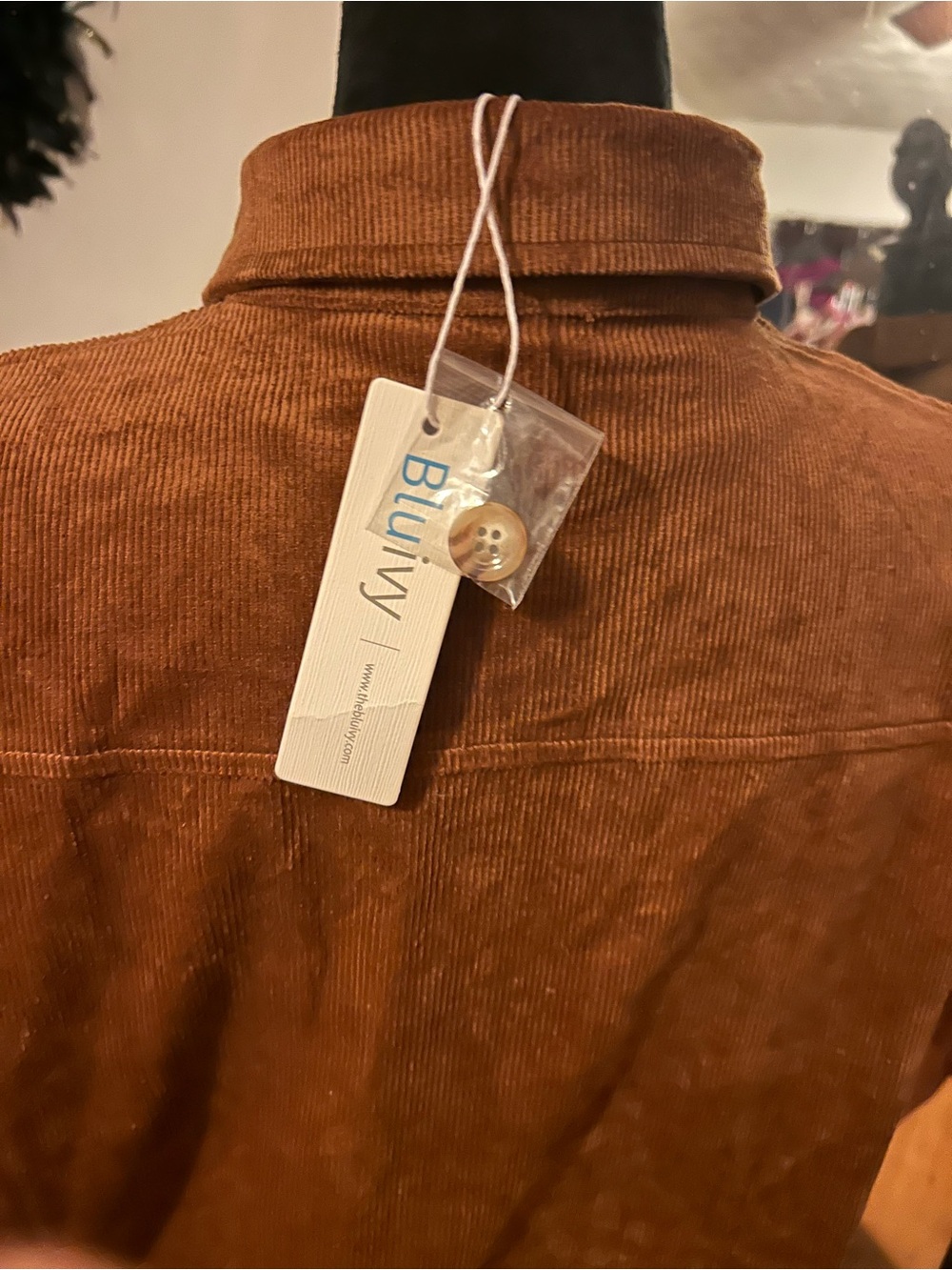 Blu ivy cord cropped Shacket from three birds nest. NWT. M - Picture 3 of 4
